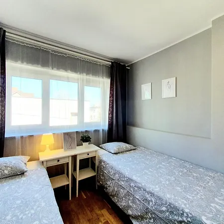 Apartment Port 19 *
