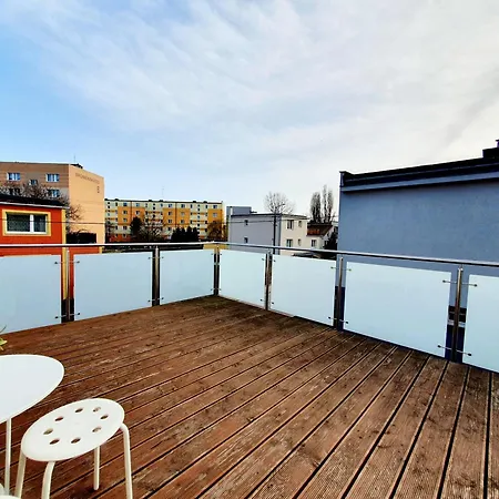 Port 19 Apartment